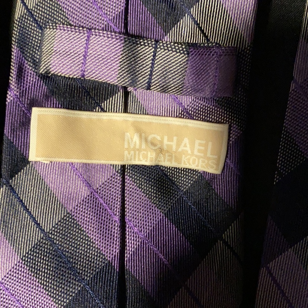 Neck ties - Picture 4 of 4